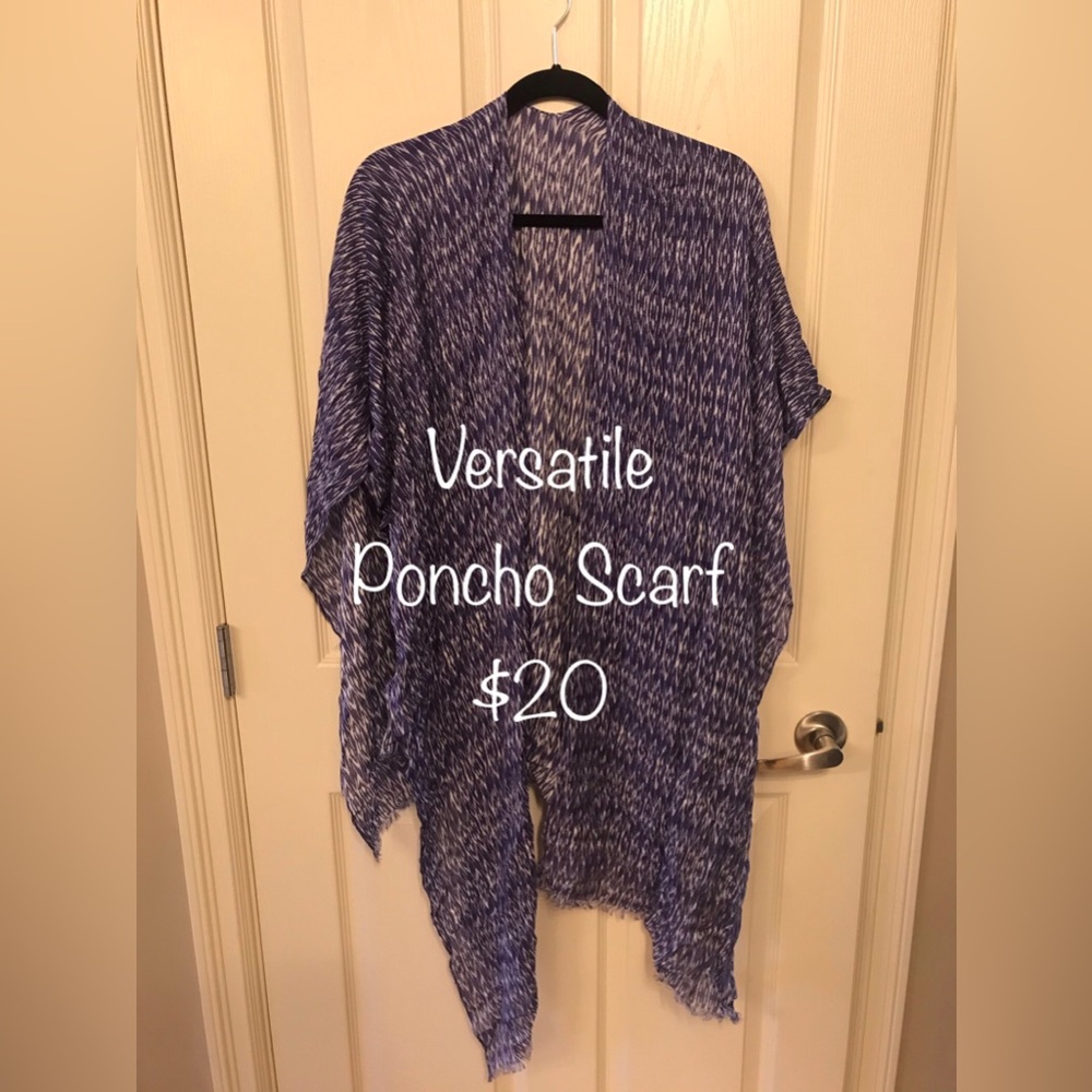 Stella & Dot Versatile Poncho Scarf